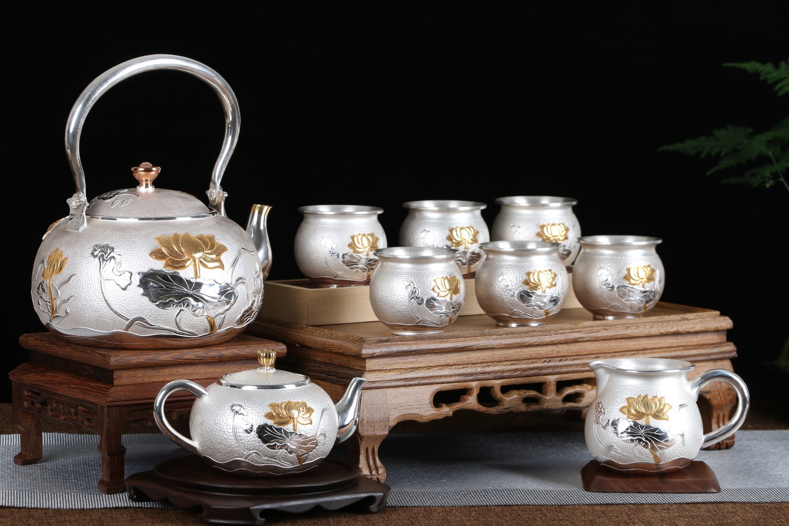 尚壶坊茶器官网_提供经典银壶、紫砂壶茶具，传承非物质文化遗产_产品系列
