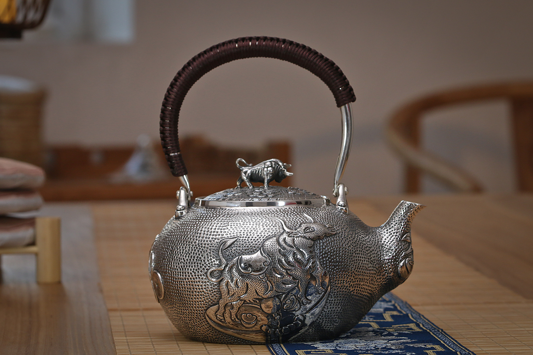尚壶坊茶器-银壶包浆文化